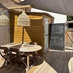 Villa Lou Tiboulen Townhouse 100 M From The Port