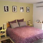 Lou Tiboulen Townhouse 100 M From The Port Villa *