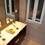 Lou Tiboulen Townhouse 100 M From The Port Villa